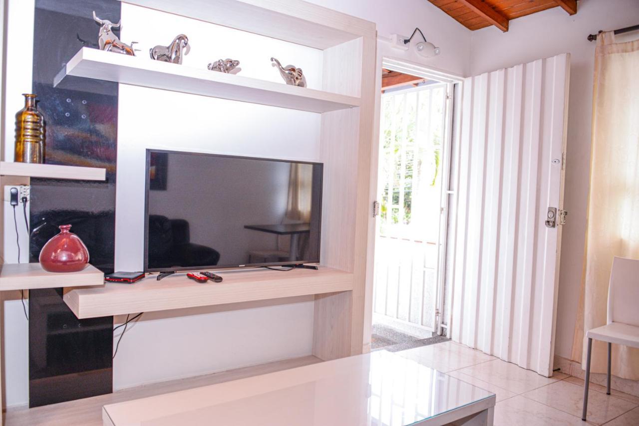 Manilla House Apartment Medellin Exterior photo