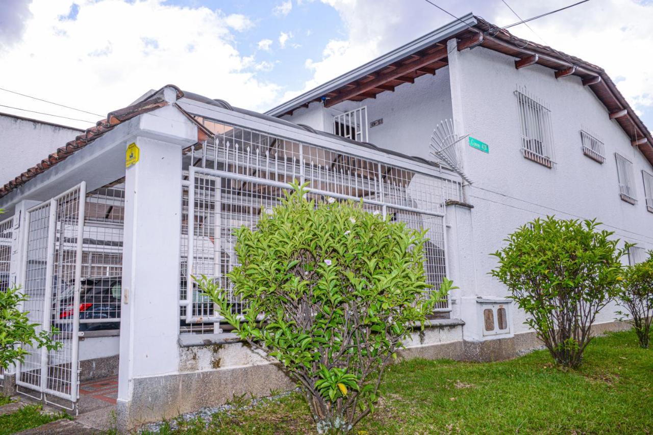 Manilla House Apartment Medellin Exterior photo