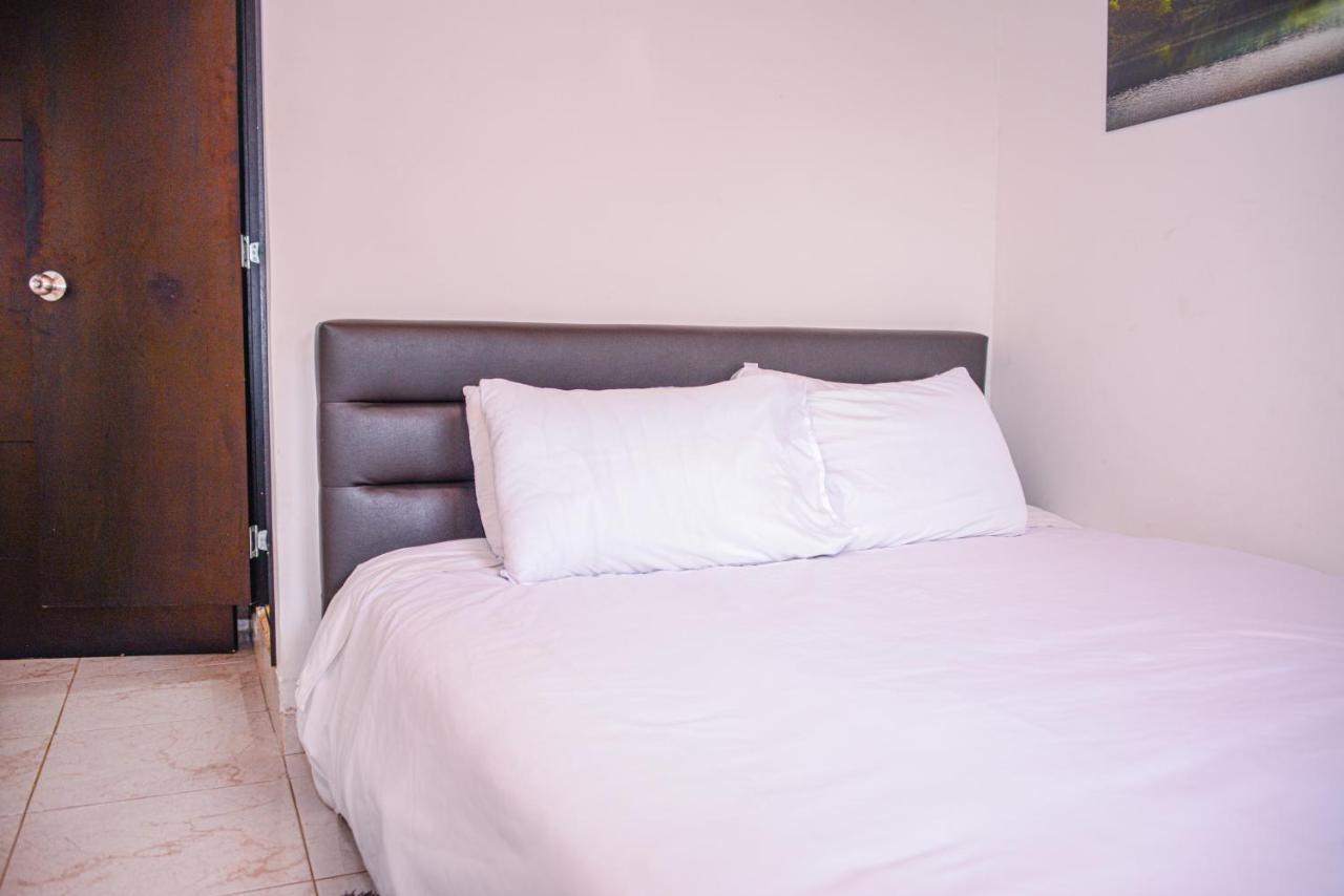 Manilla House Apartment Medellin Exterior photo